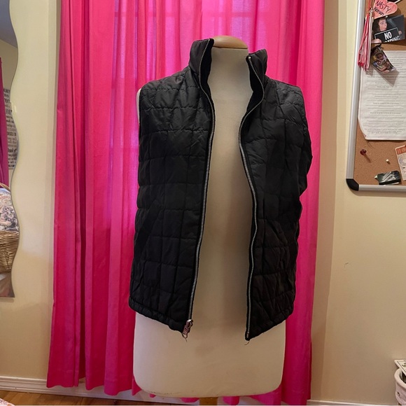 Reversible vest - Picture 6 of 6